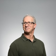 Daniel L. — verified iptvCANADA customer from Edmonton, AB